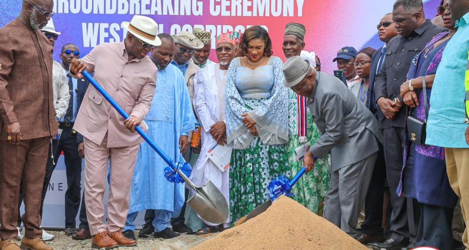 President Joseph Nyuma Boakai Sr. (right) and Julius Maada Bio (left) jointly break ground with ceremonial shovels at the 255-km Western Corridor road project in Liberia. Photo: Executive Mansion